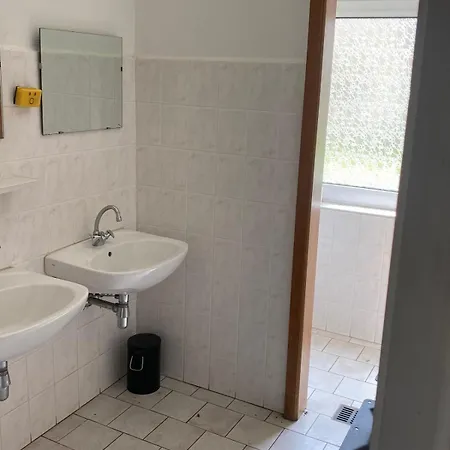 Haus Mit Blick Ins Trebeltal Apartment